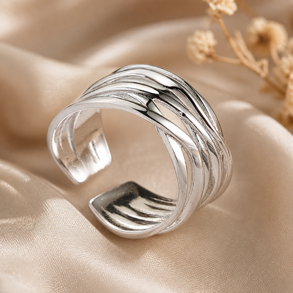 Selene Ring