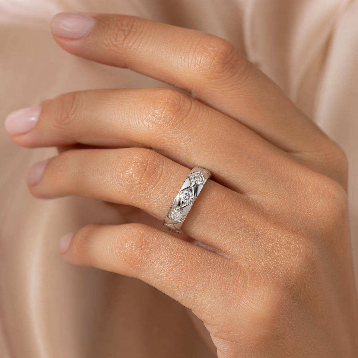 Vesper Ring