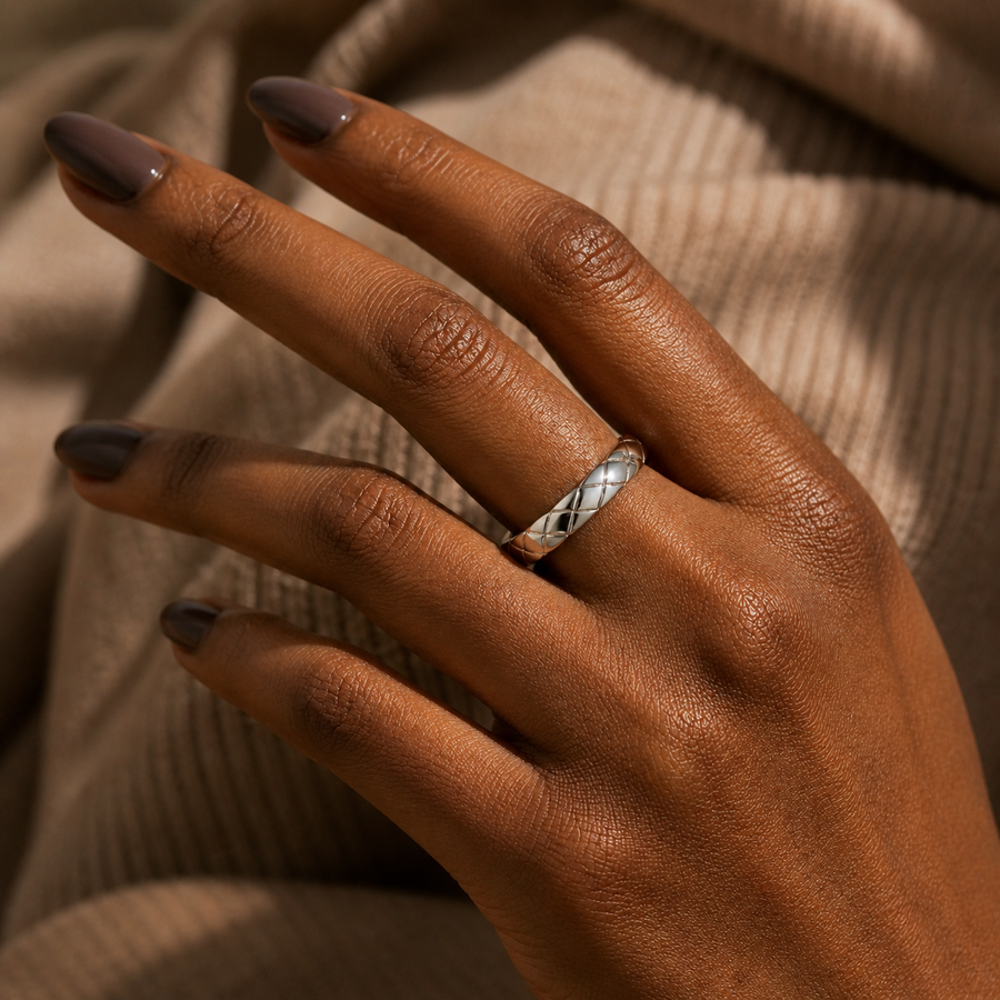 Anillo de declaración esmeralda